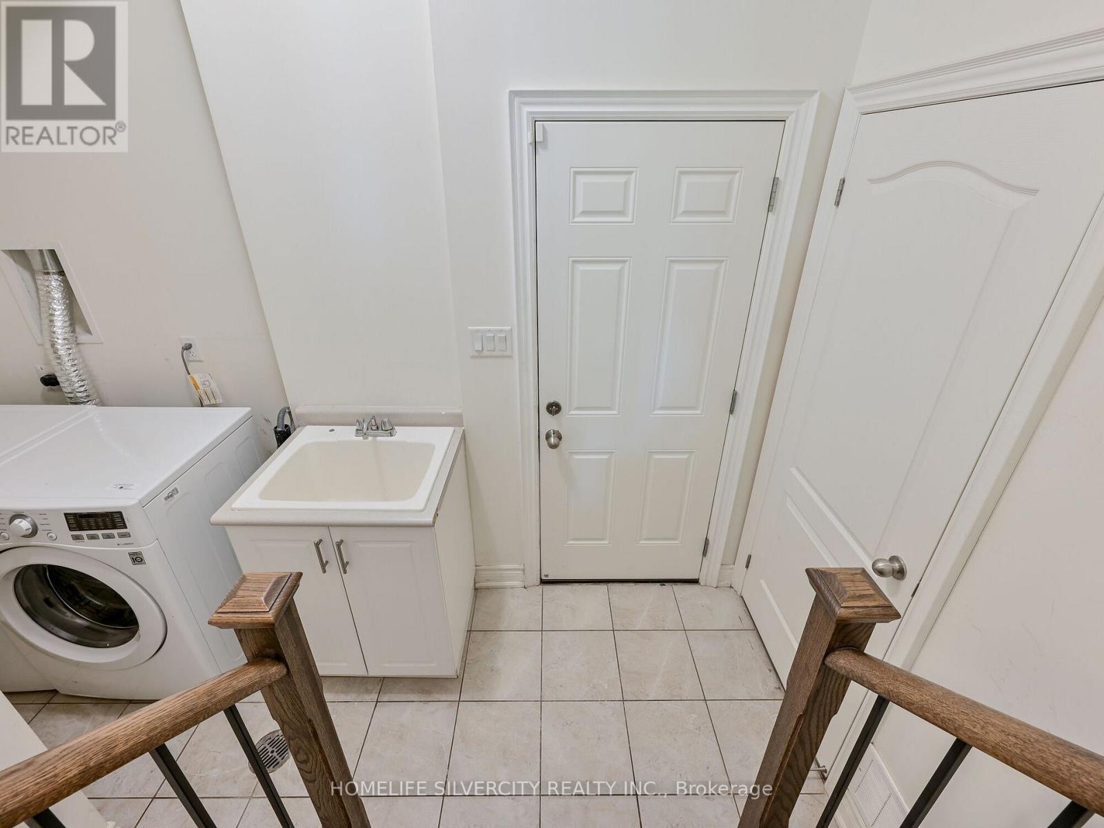 23 Temple Manor Road, Brampton (Bram West), Ontario  L6Y 6C4 - Photo 22 - W12852144