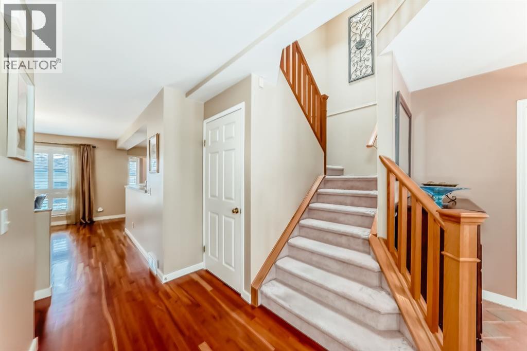 88 Hidden Hills Way Nw, Calgary, Alberta  T3A 5Y3 - Photo 7 - A2290298