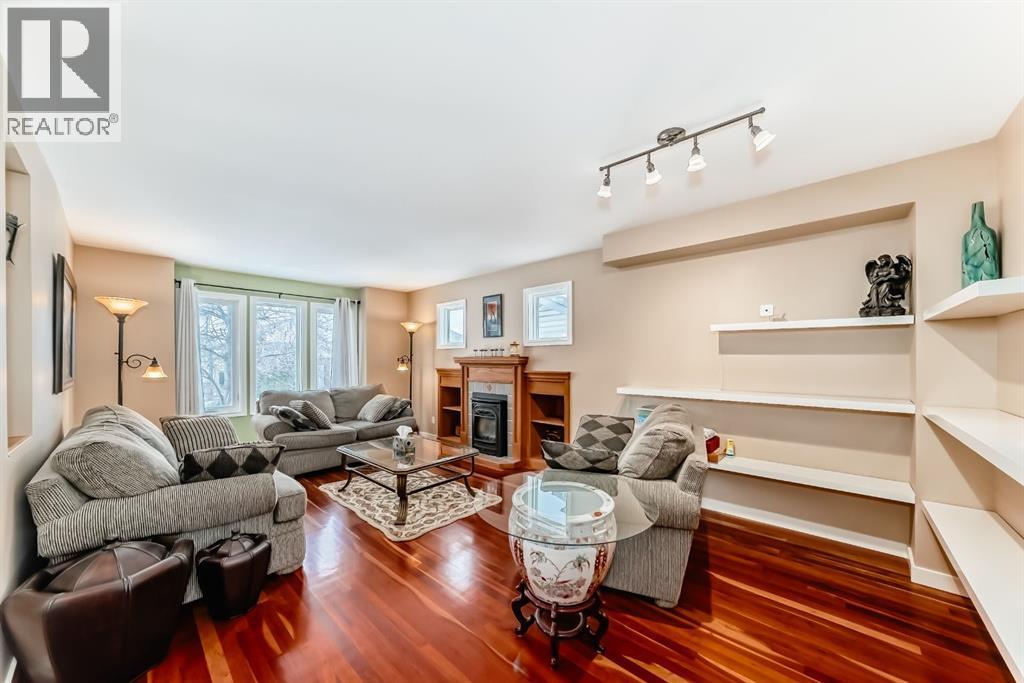 88 Hidden Hills Way Nw, Calgary, Alberta  T3A 5Y3 - Photo 5 - A2290298