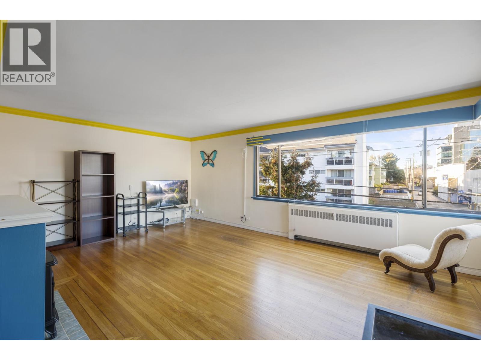 205 1695 W 10th Avenue, Vancouver, British Columbia  V6J 2A2 - Photo 5 - R3083671