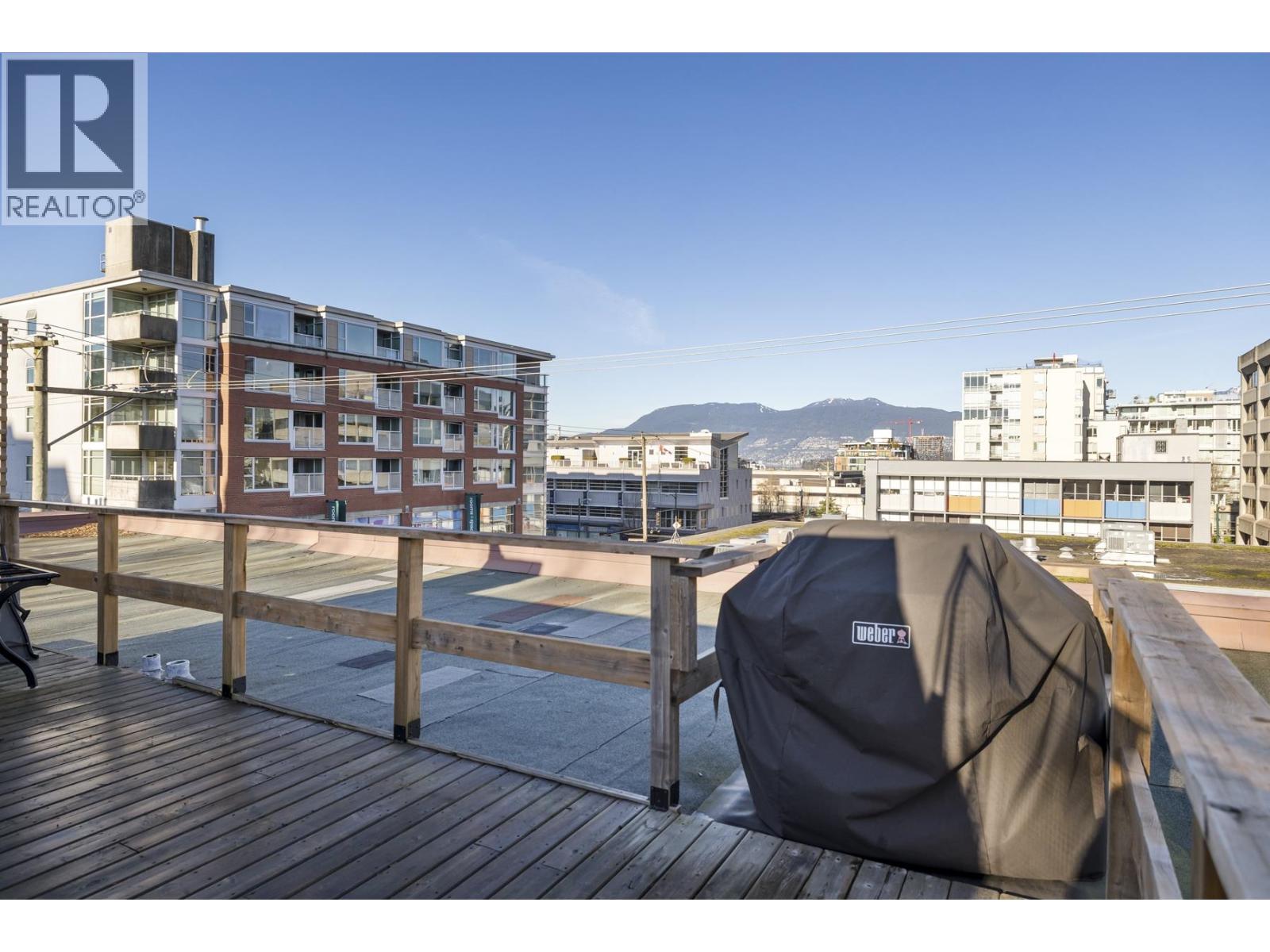 205 1695 W 10th Avenue, Vancouver, British Columbia  V6J 2A2 - Photo 32 - R3083671