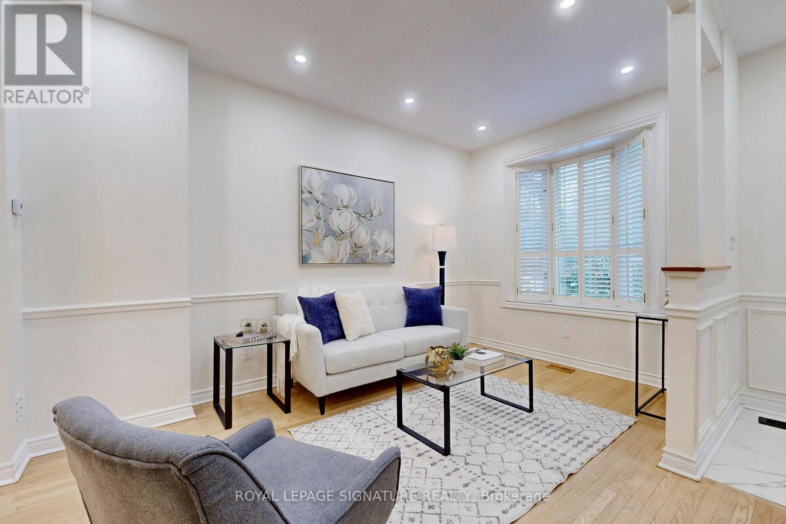 337 Glen Road, Toronto (Rosedale-Moore Park), Ontario  M4W 2X4 - Photo 2 - C12835144