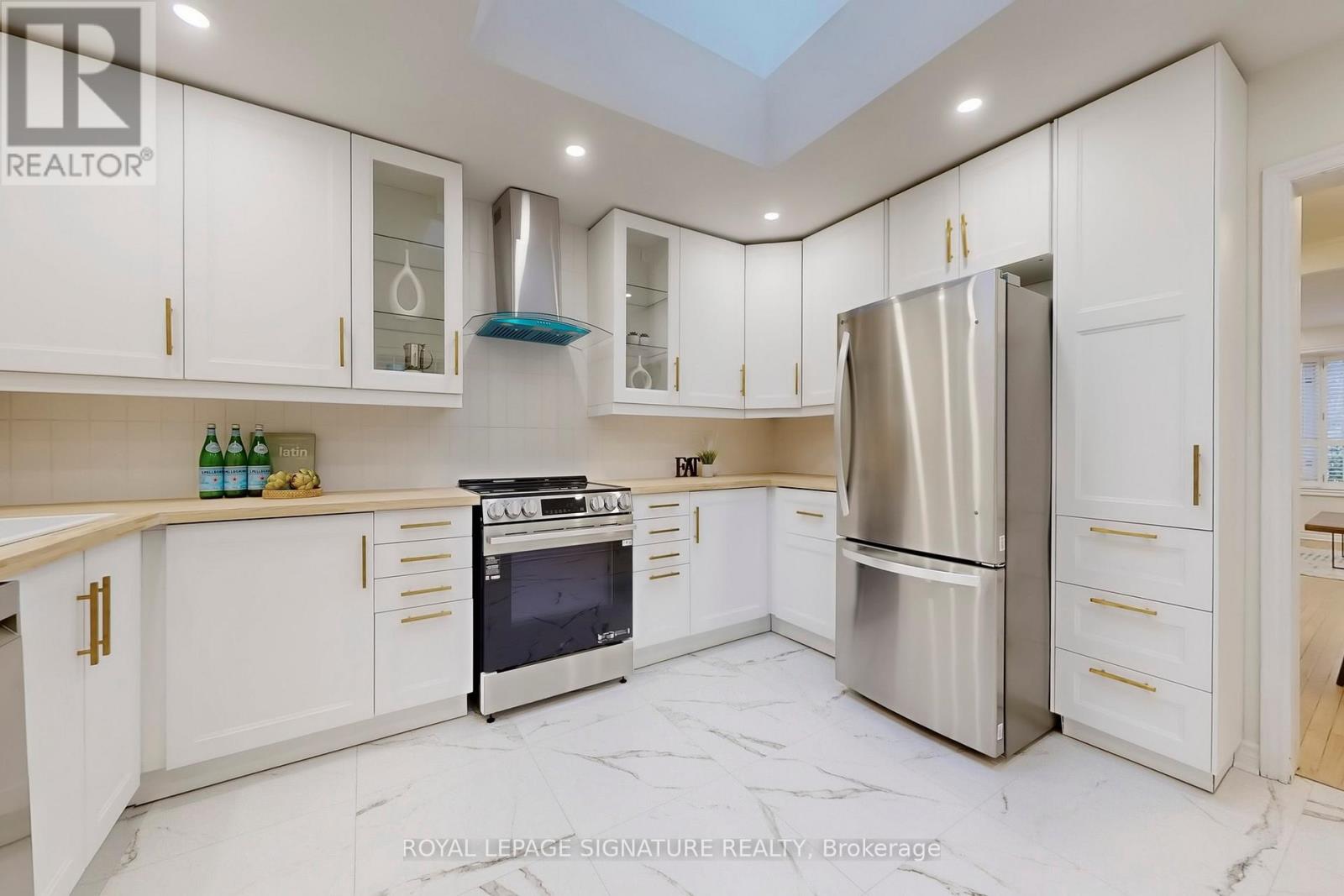 337 Glen Road, Toronto (Rosedale-Moore Park), Ontario  M4W 2X4 - Photo 10 - C12835144