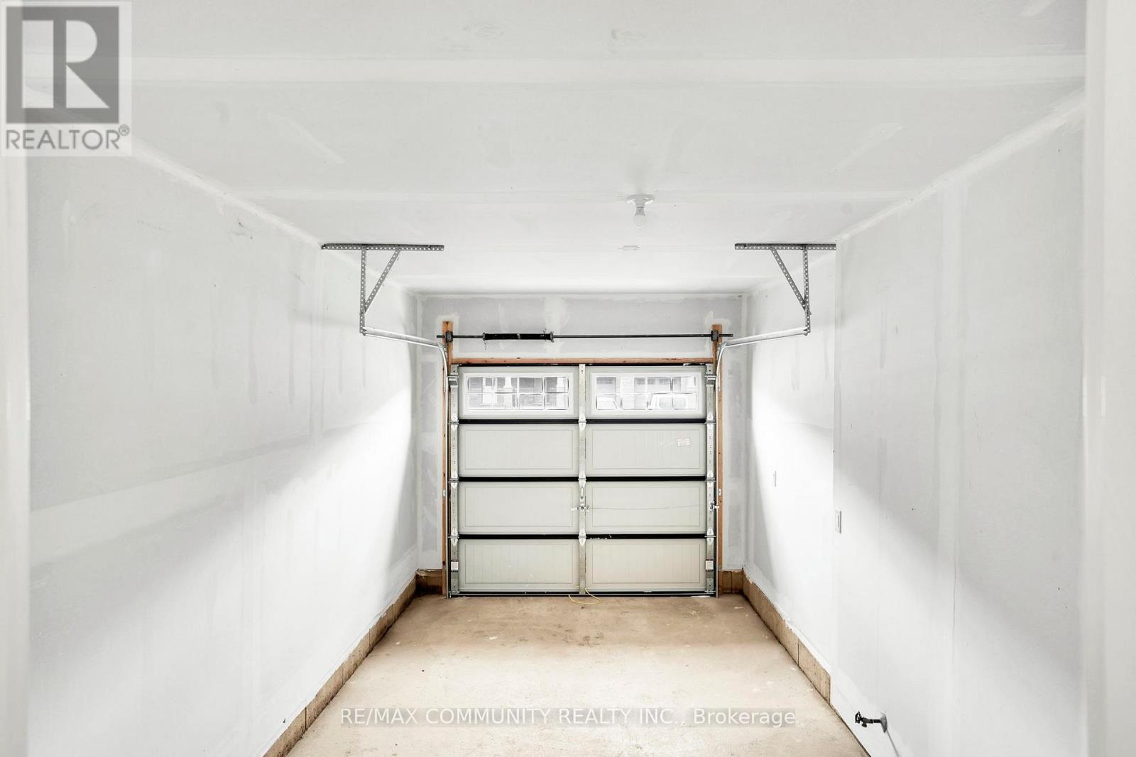 42 Sun Haven Lane, Thorold, Ontario  L2V 0K7 - Photo 8 - X12851970