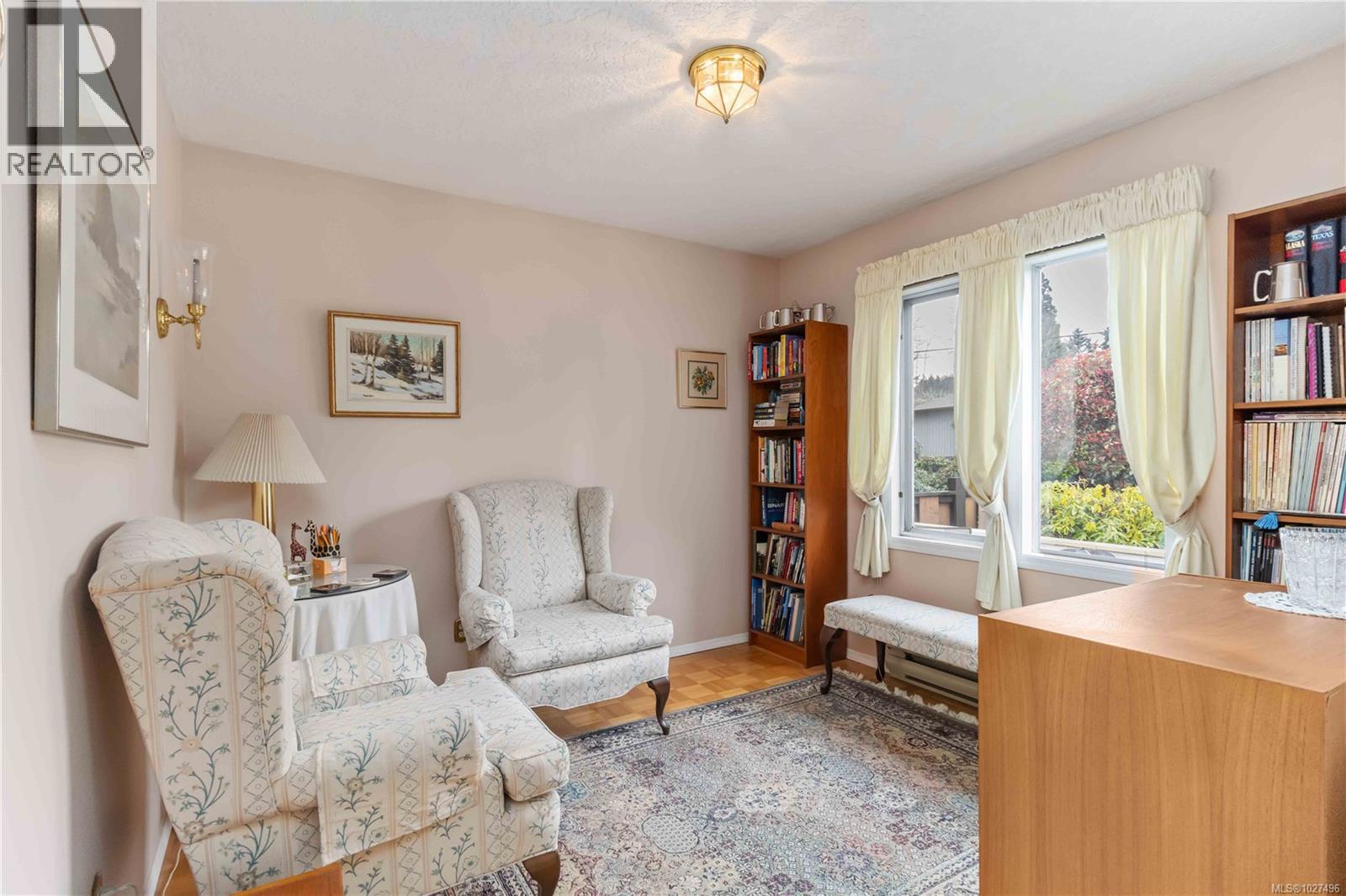 8503 Lochside Dr, North Saanich, British Columbia  V8L 1M5 - Photo 14 - 1027496