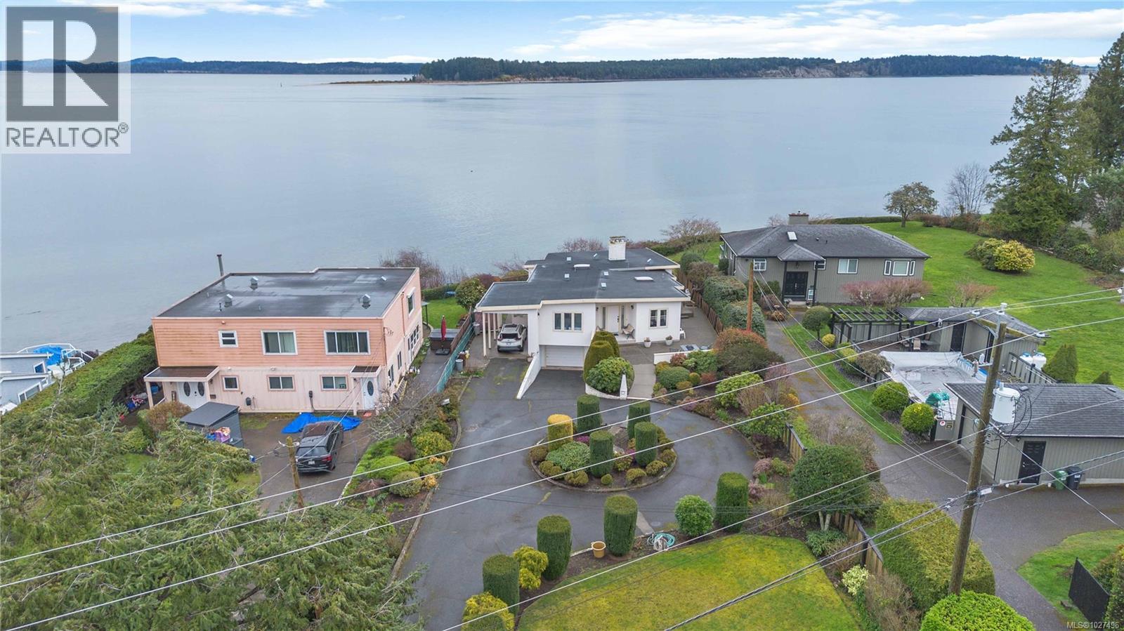 8503 Lochside Dr, North Saanich, British Columbia  V8L 1M5 - Photo 53 - 1027496