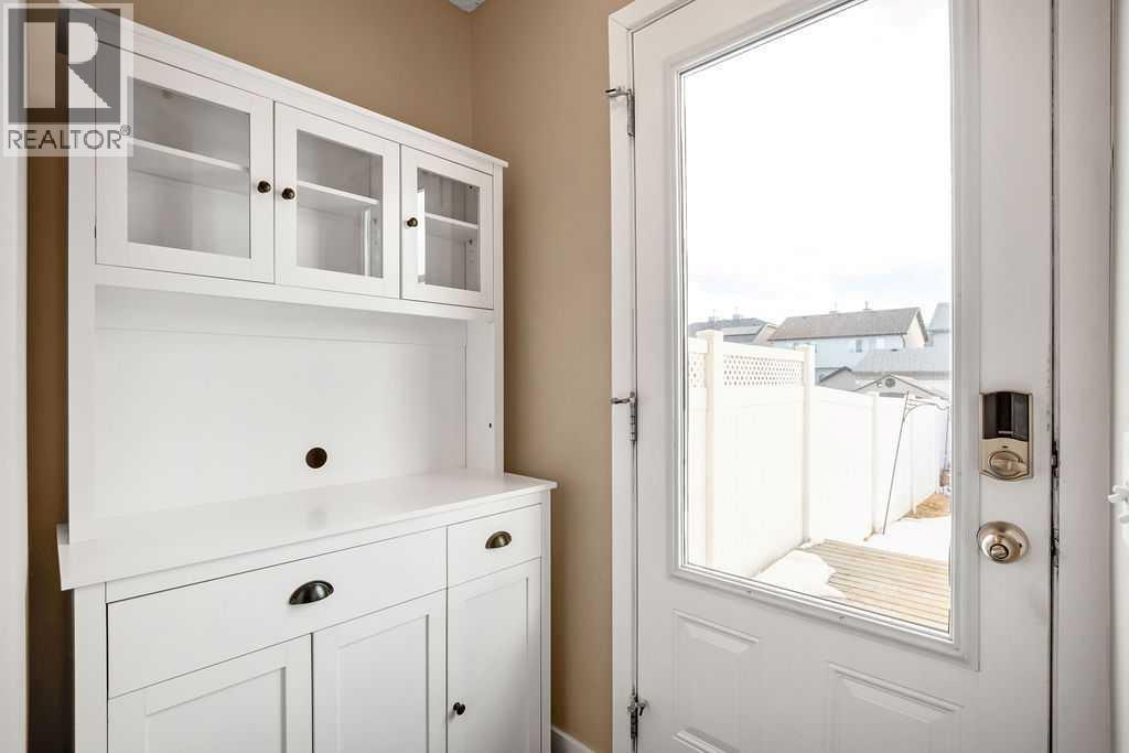 230 Elgin Place Se, Calgary, Alberta  T2Z 4V8 - Photo 12 - A2284891