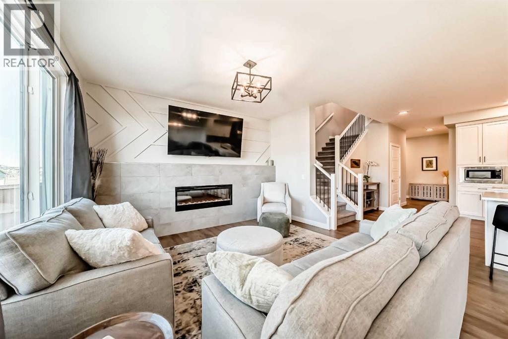 32 Creekstone Landing Sw, Calgary, Alberta  T2X 5E5 - Photo 10 - A2284901