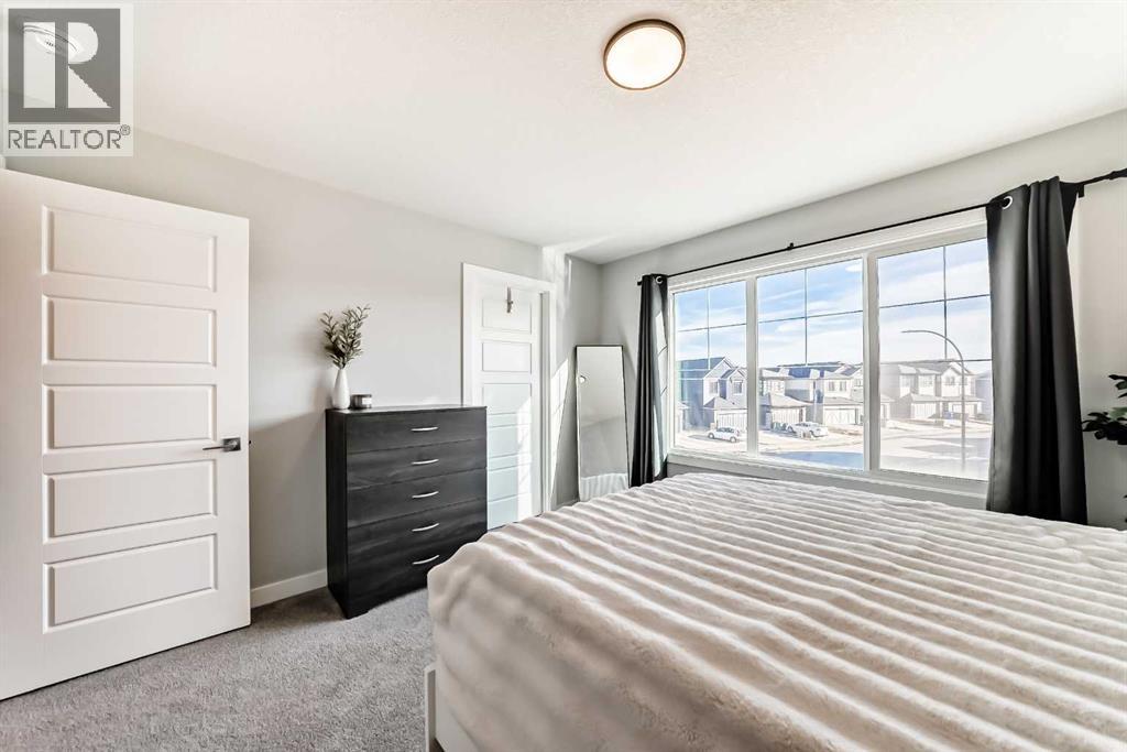 32 Creekstone Landing Sw, Calgary, Alberta  T2X 5E5 - Photo 21 - A2284901