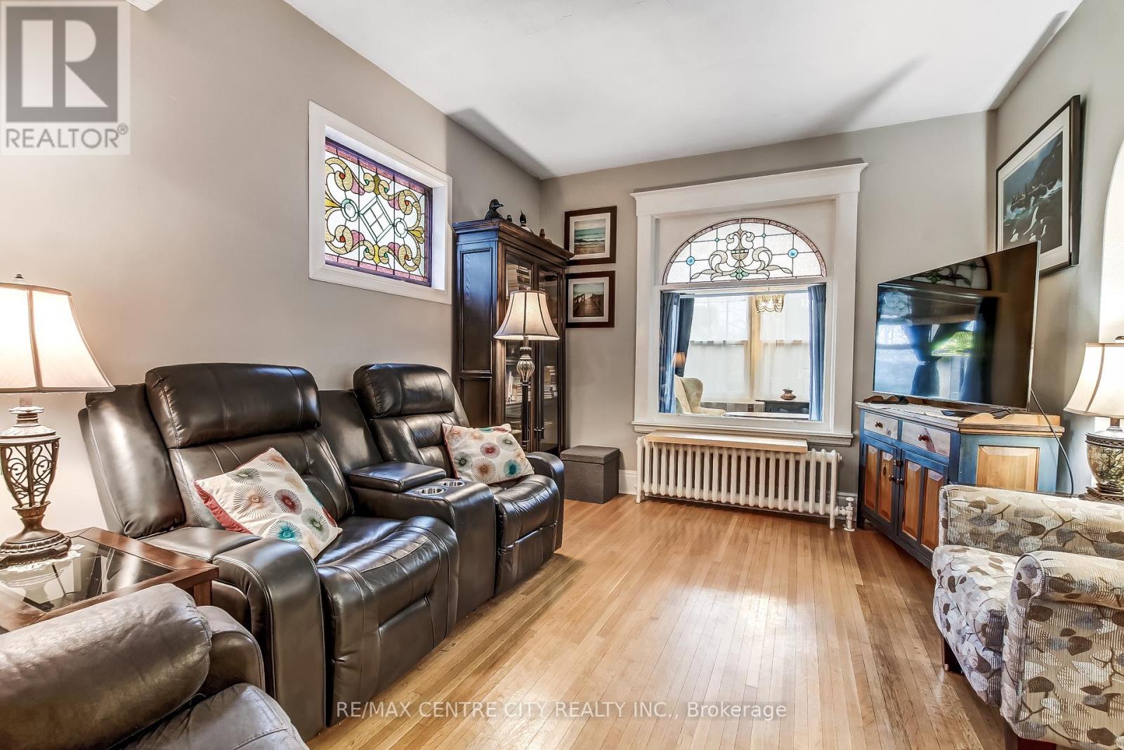 92 Forest Avenue, St. Thomas, Ontario  N5R 2J5 - Photo 6 - X12852164