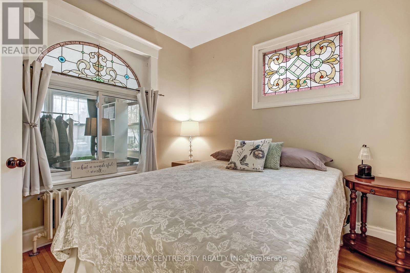 92 Forest Avenue, St. Thomas, Ontario  N5R 2J5 - Photo 8 - X12852164