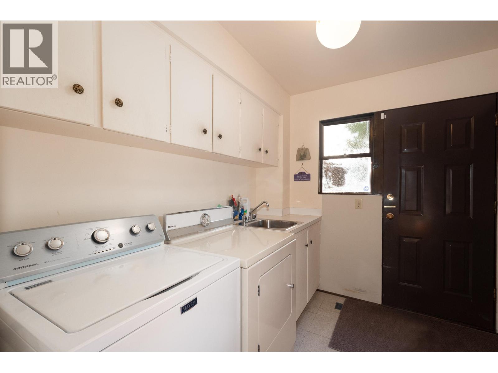 560 Craigmohr Drive, West Vancouver, British Columbia  V7S 1W9 - Photo 22 - R3085456