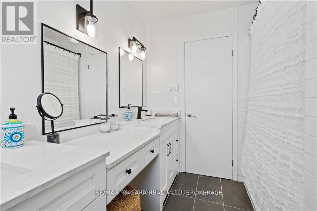 49 Royal Oak Drive, St. Catharines, Ontario  L2N 6K4 - Photo 23 - X12852152