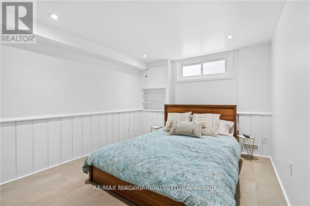 49 Royal Oak Drive, St. Catharines, Ontario  L2N 6K4 - Photo 27 - X12852152