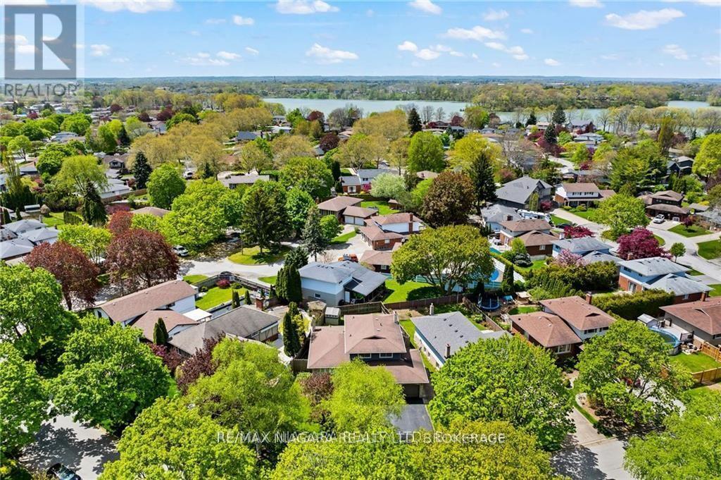 49 Royal Oak Drive, St. Catharines, Ontario  L2N 6K4 - Photo 34 - X12852152