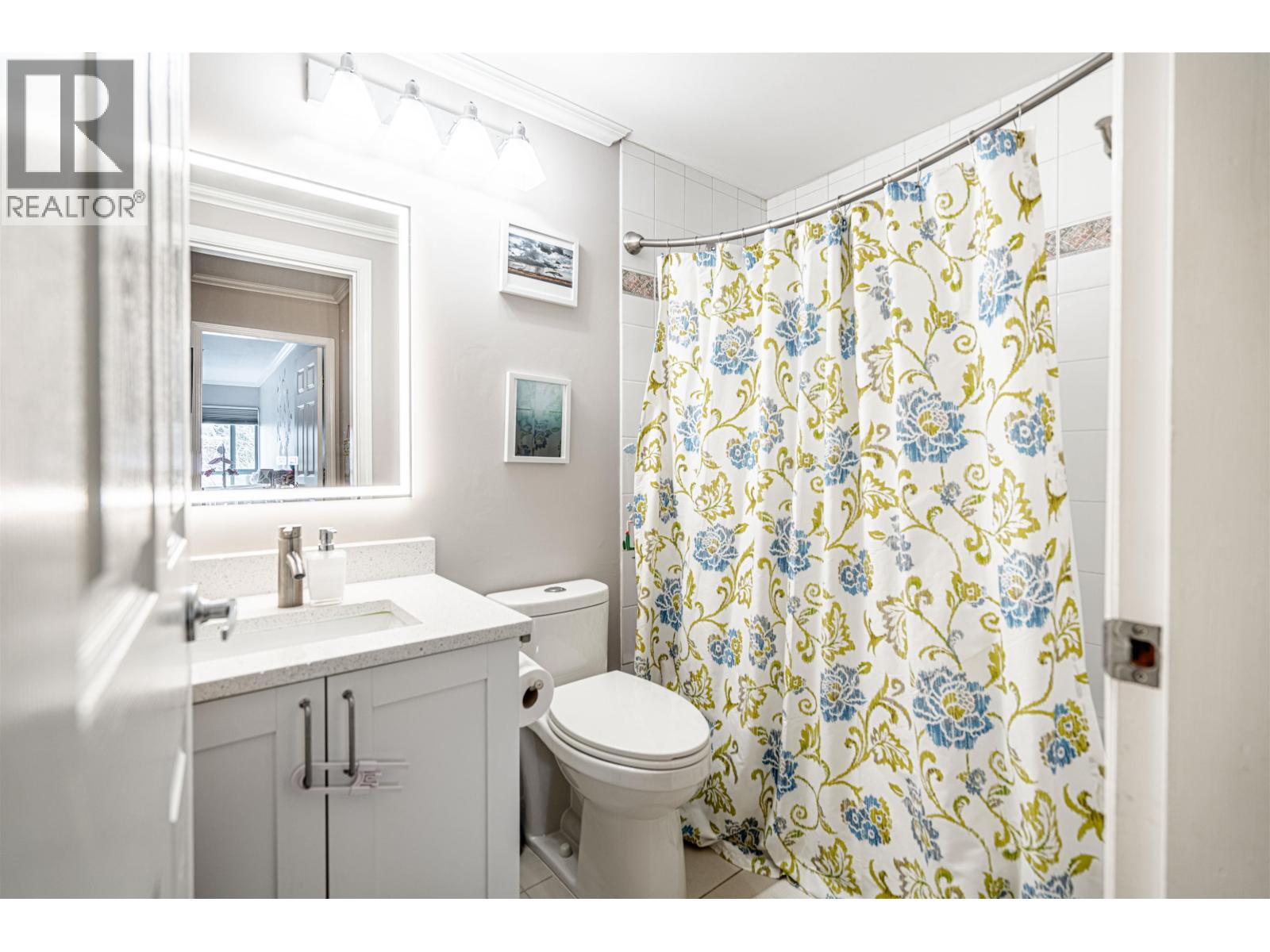 P02 223 Mountain Highway, North Vancouver, British Columbia  V7J 3V3 - Photo 13 - R3096811