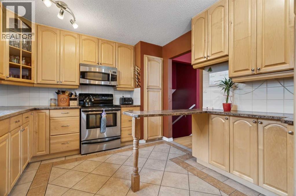 76 Brookpark Place Sw, Calgary, Alberta  T2W 2X3 - Photo 14 - A2290291