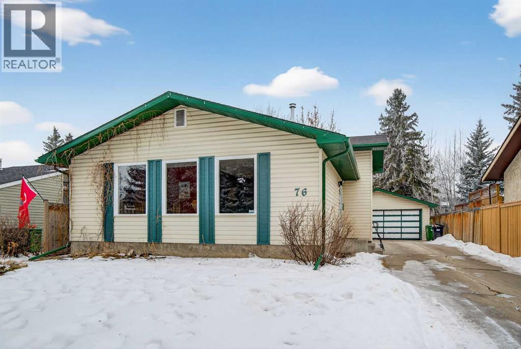 76 Brookpark Place Sw, Calgary, Alberta  T2W 2X3 - Photo 2 - A2290291