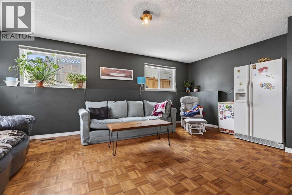 76 Brookpark Place Sw, Calgary, Alberta  T2W 2X3 - Photo 30 - A2290291