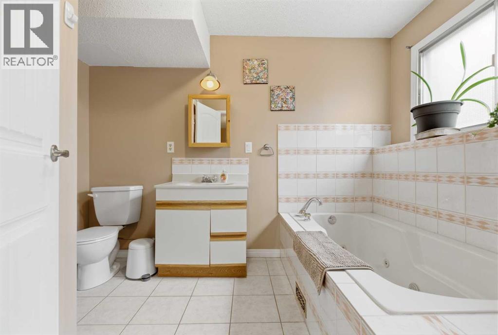 76 Brookpark Place Sw, Calgary, Alberta  T2W 2X3 - Photo 36 - A2290291