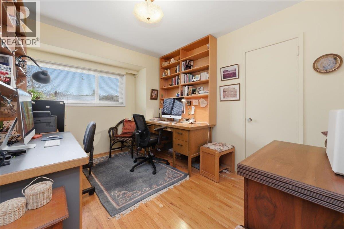 3776 Arbor Street, Burnaby, British Columbia  V5J 1T4 - Photo 14 - R3096831