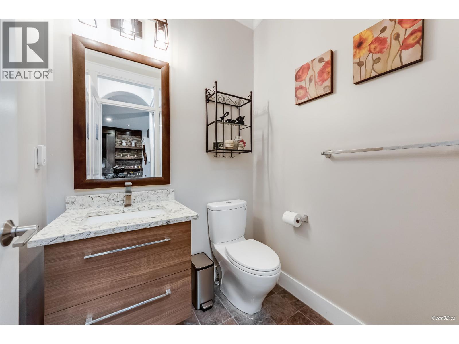 1318 Fifeshire Street, Coquitlam, British Columbia  V3E 0C8 - Photo 13 - R3094685