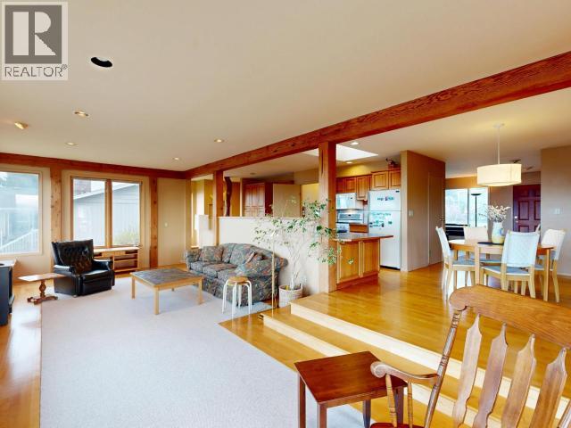 4025 Dorval Ave, Powell River, British Columbia  V8A 3G1 - Photo 18 - 19694