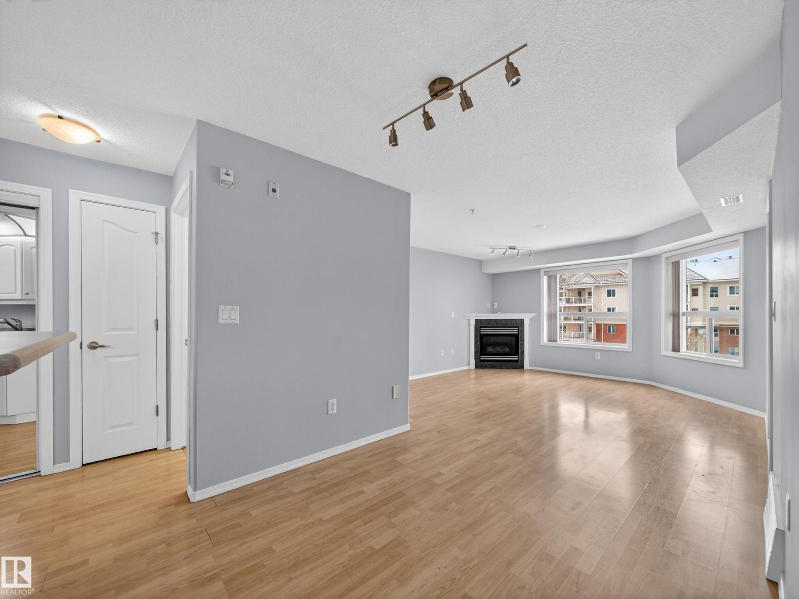 #302 9008 99 Av Nw, Edmonton, Alberta  T5H 4M6 - Photo 7 - E4476149