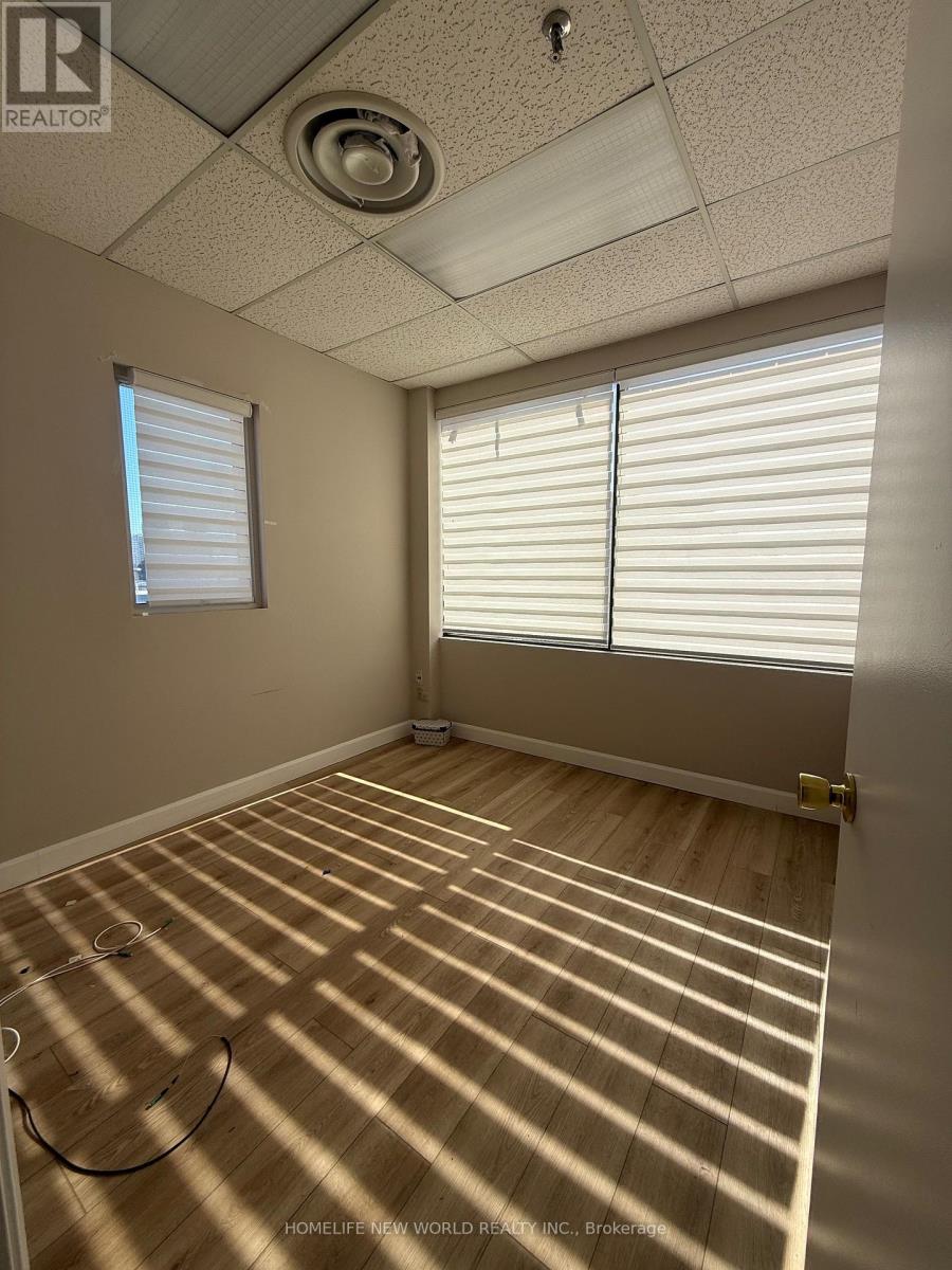 204 - 1085 Bellamy Road N, Toronto, Ontario  M1H 3C7 - Photo 3 - E12852182