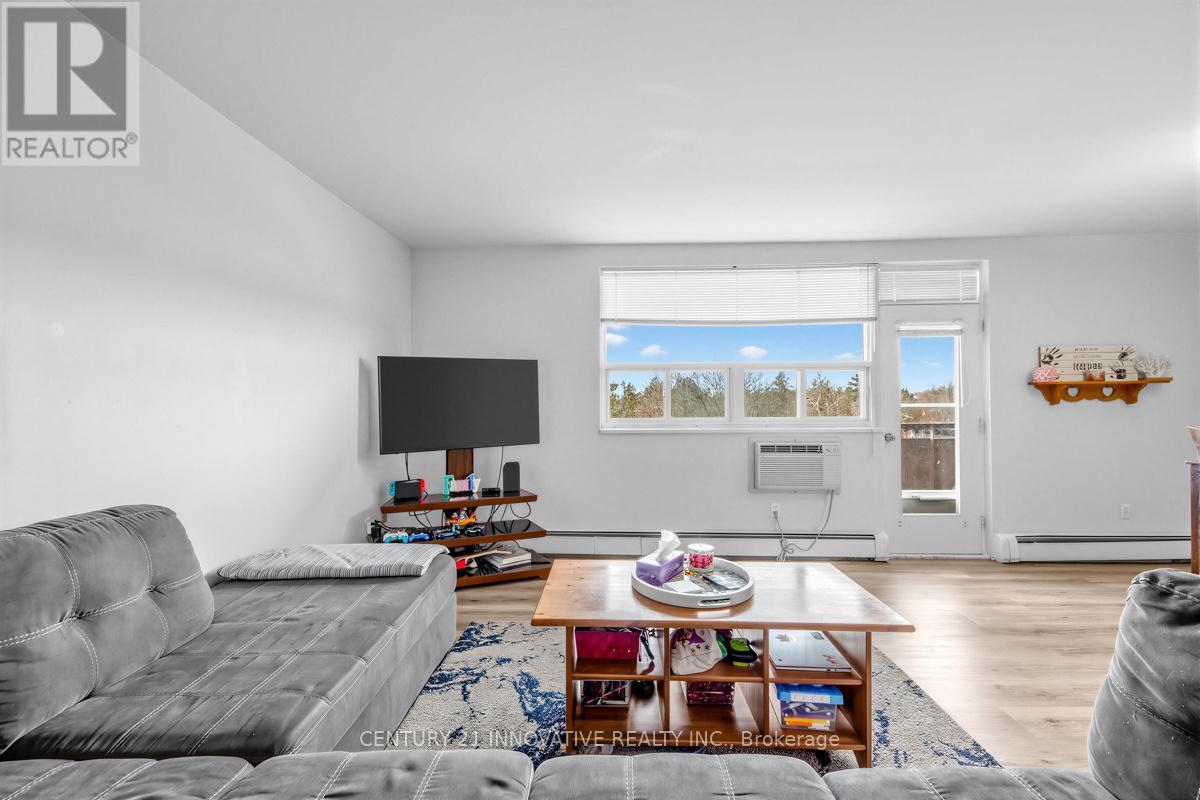 504 - 67 Richmond Street, Richmond Hill (Mill Pond), Ontario  L4C 3Y3 - Photo 10 - N12852158