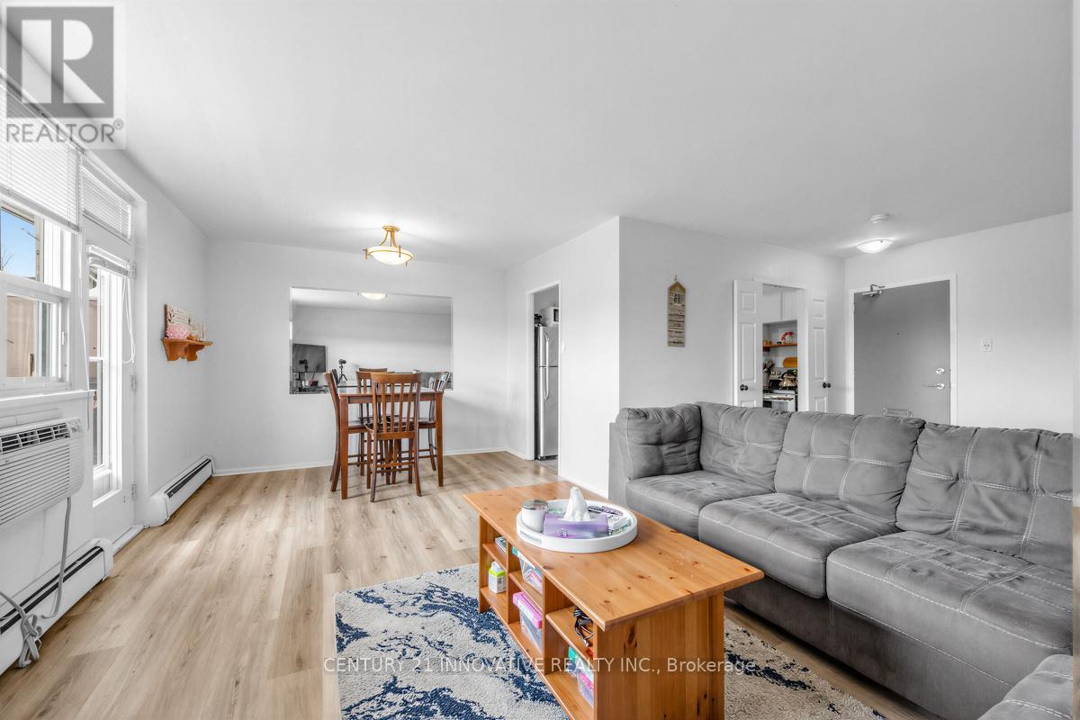 504 - 67 Richmond Street, Richmond Hill (Mill Pond), Ontario  L4C 3Y3 - Photo 14 - N12852158