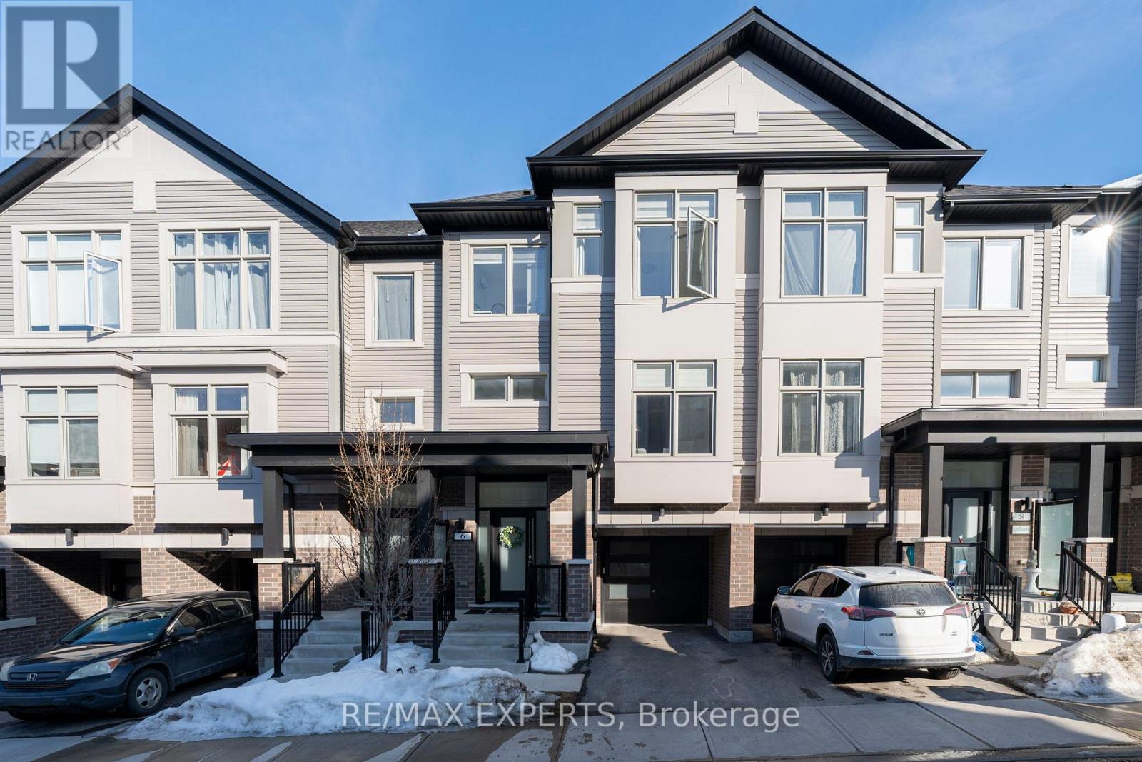 49 - 6 Hughes Lane, New Tecumseth (Tottenham), Ontario  L0G 1W0 - Photo 1 - N12852172