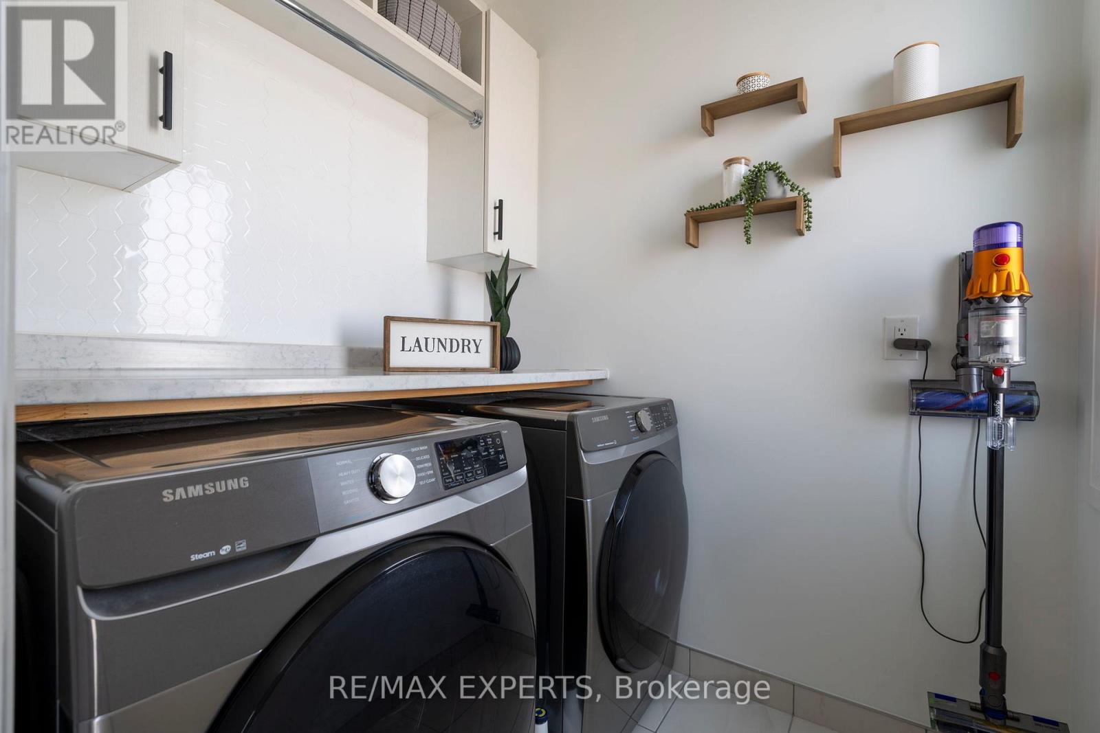 49 - 6 Hughes Lane, New Tecumseth (Tottenham), Ontario  L0G 1W0 - Photo 19 - N12852172