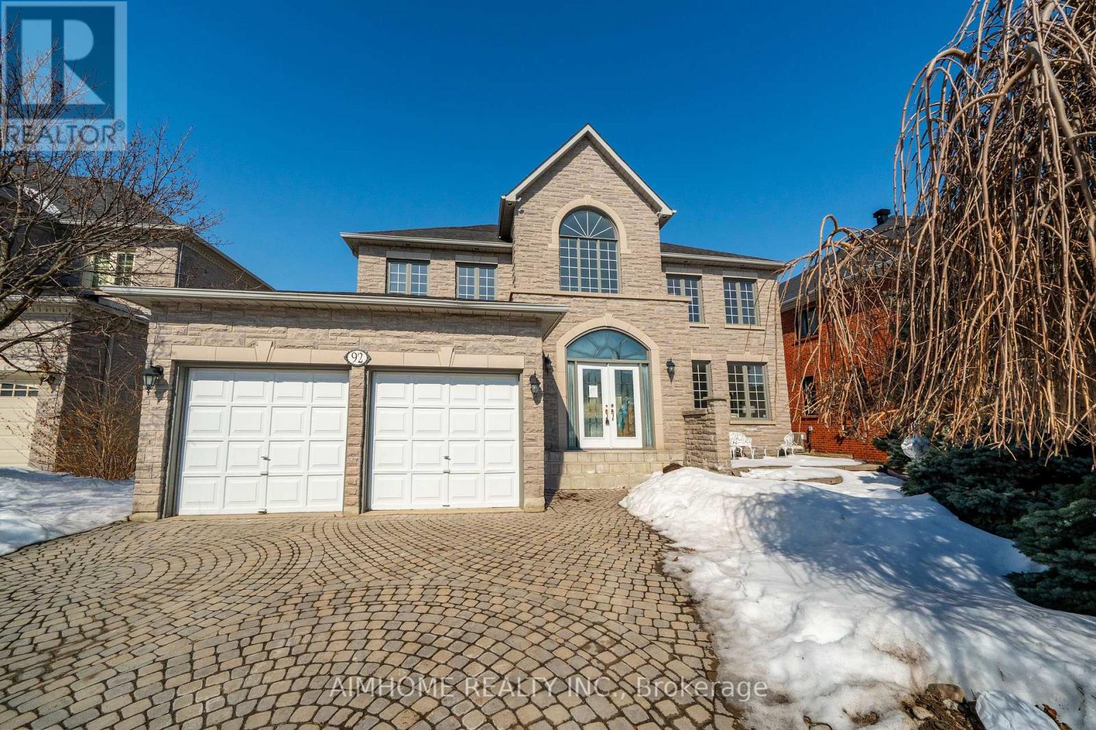 92 SPRINGBROOK DRIVE, Richmond Hill, Ontario