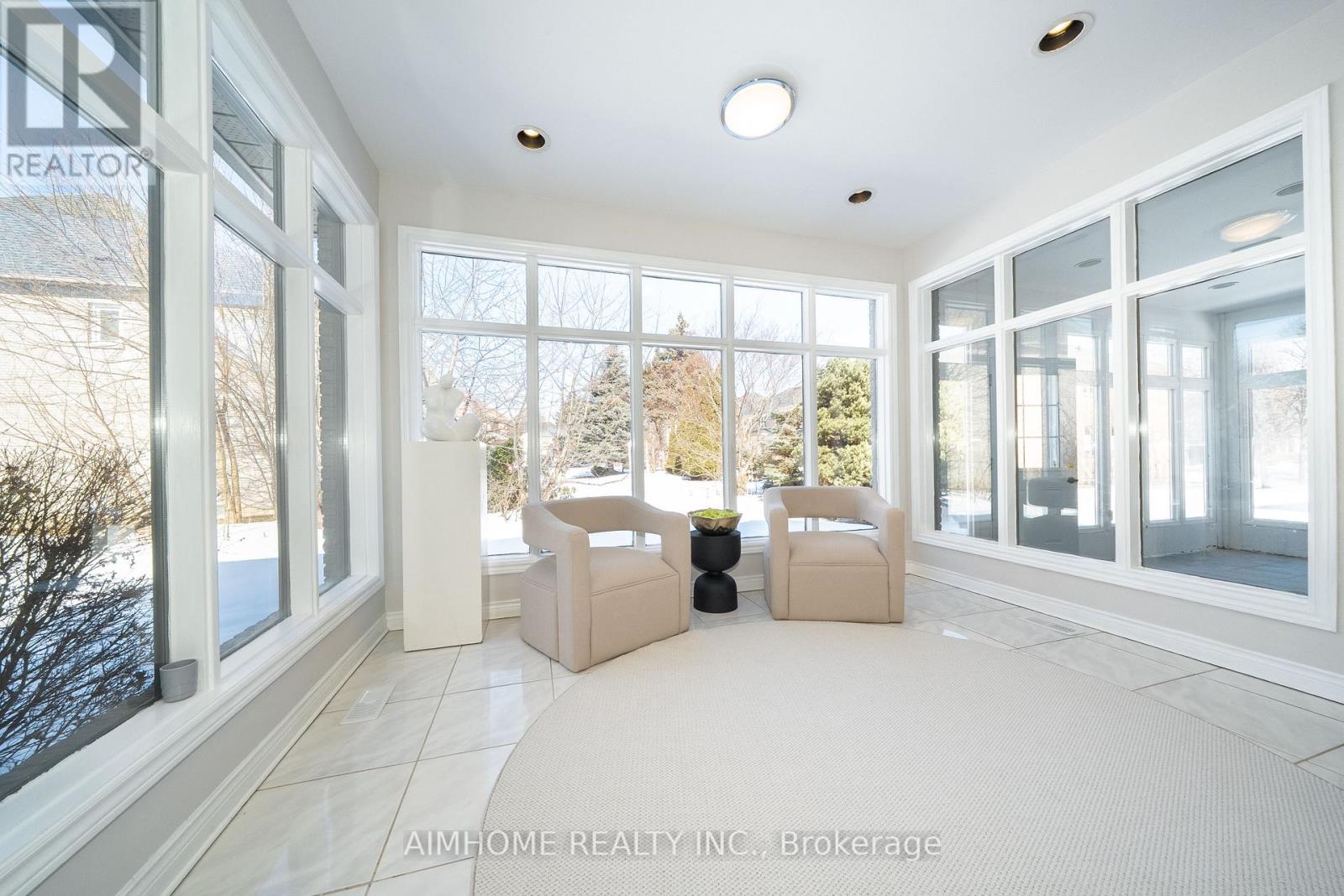 92 Springbrook Drive, Richmond Hill (Langstaff), Ontario  L4B 3P9 - Photo 10 - N12852196