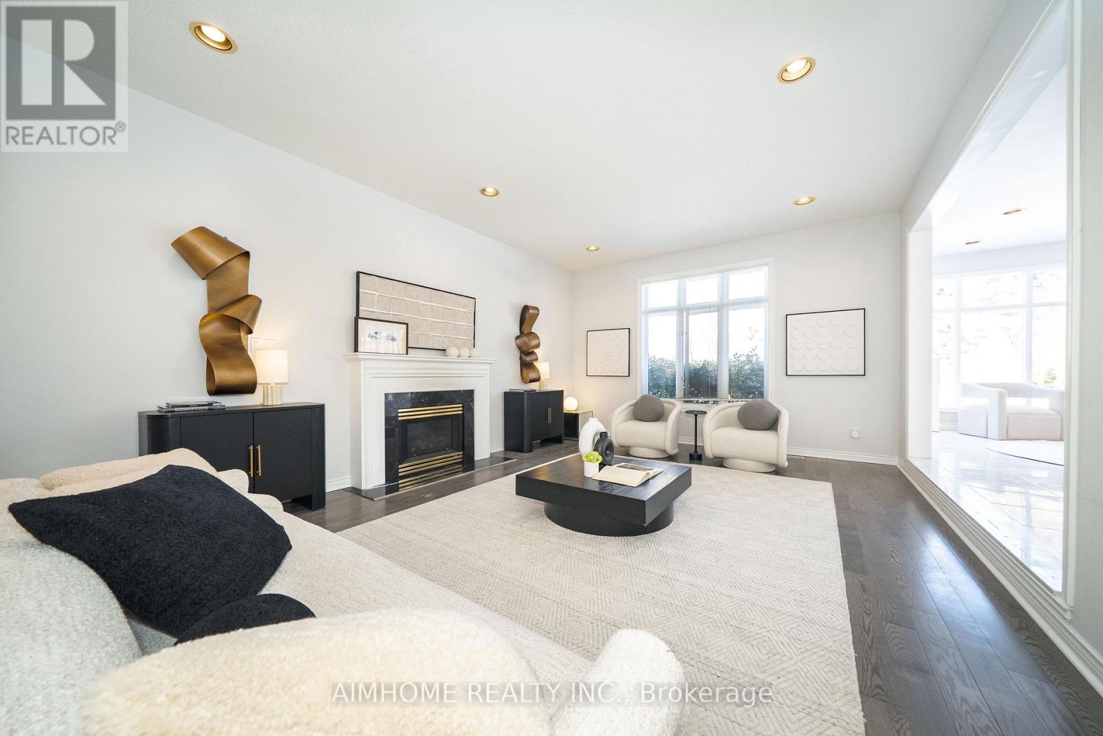 92 Springbrook Drive, Richmond Hill (Langstaff), Ontario  L4B 3P9 - Photo 12 - N12852196