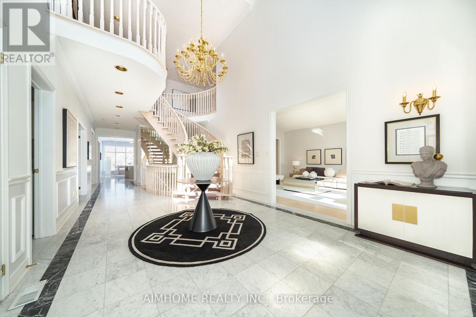 92 Springbrook Drive, Richmond Hill (Langstaff), Ontario  L4B 3P9 - Photo 3 - N12852196