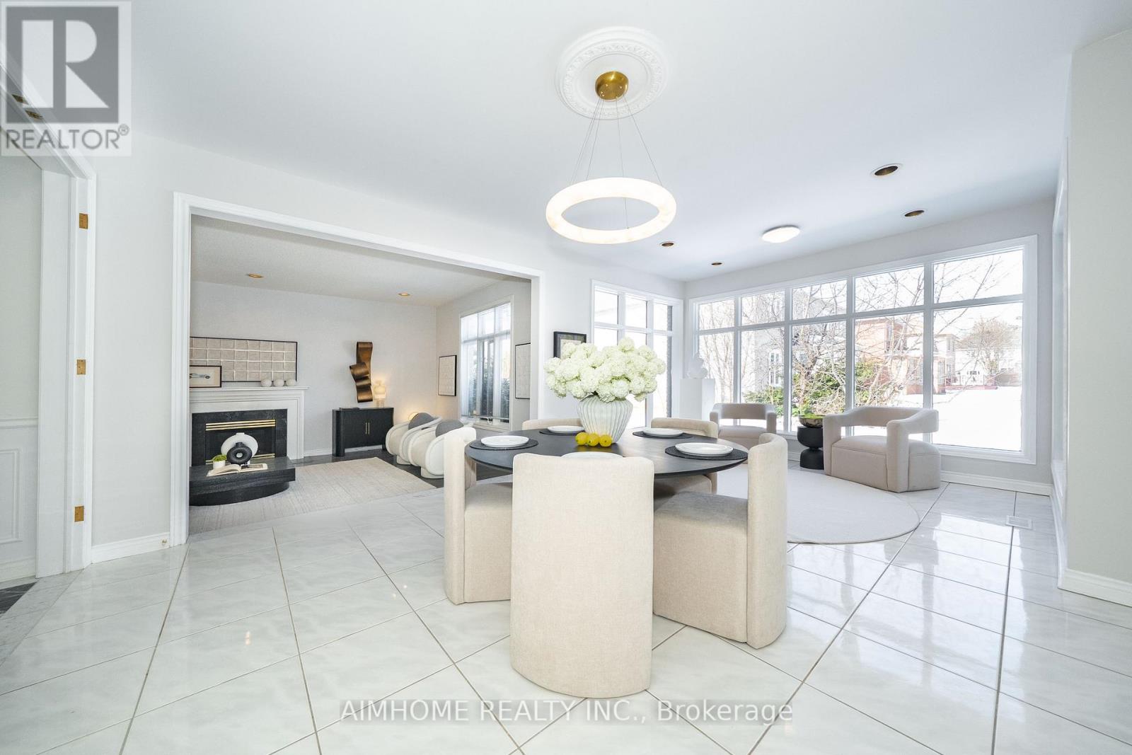 92 Springbrook Drive, Richmond Hill (Langstaff), Ontario  L4B 3P9 - Photo 9 - N12852196