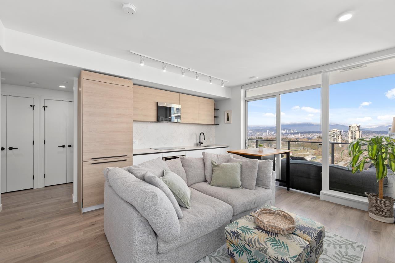 1604 10448 University Drive, Surrey, British Columbia  V3T 0S7 - Photo 9 - R3096853