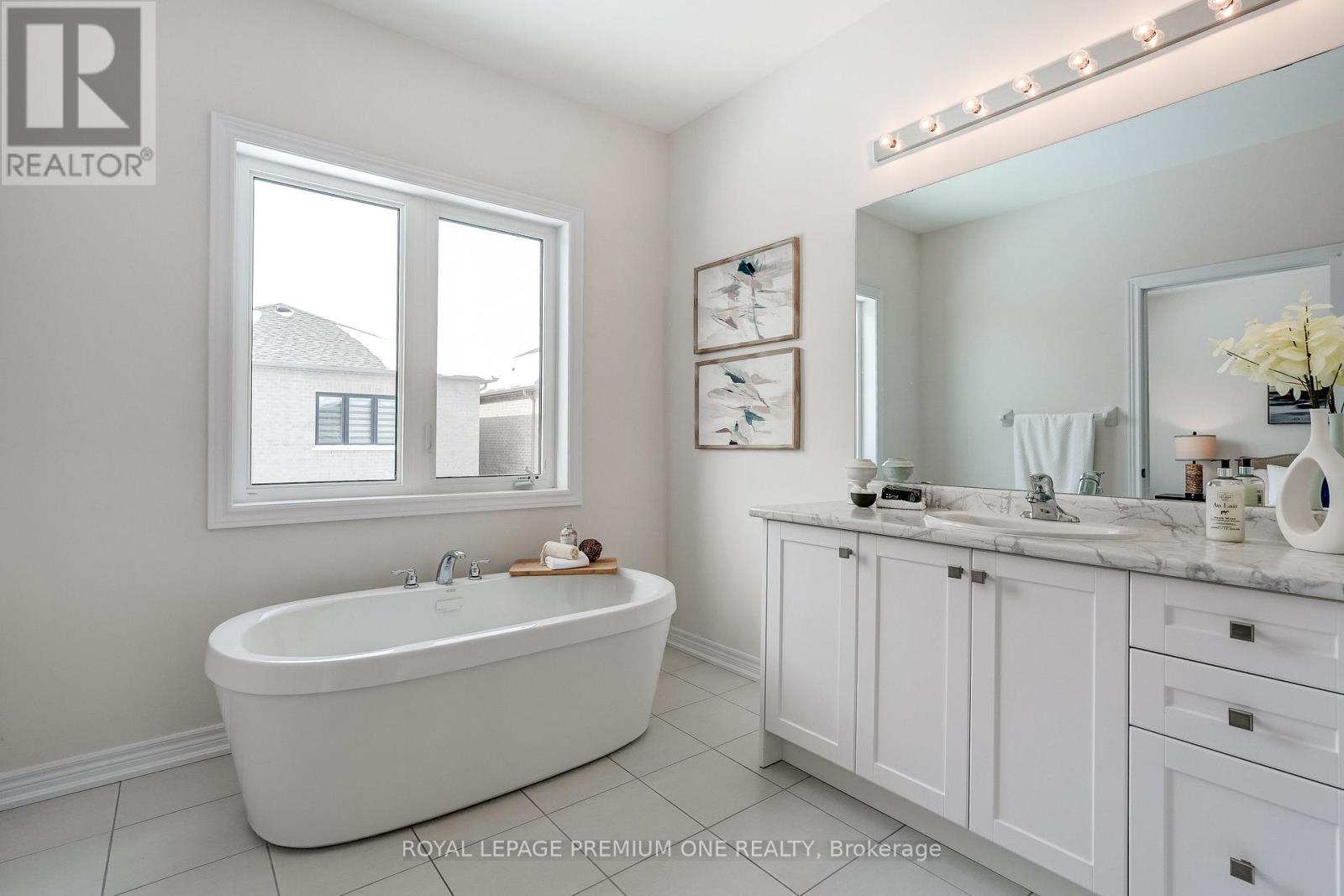 445 Kennedy Circle, Milton (Cb Cobban), Ontario  L9T 7E7 - Photo 24 - W12852146