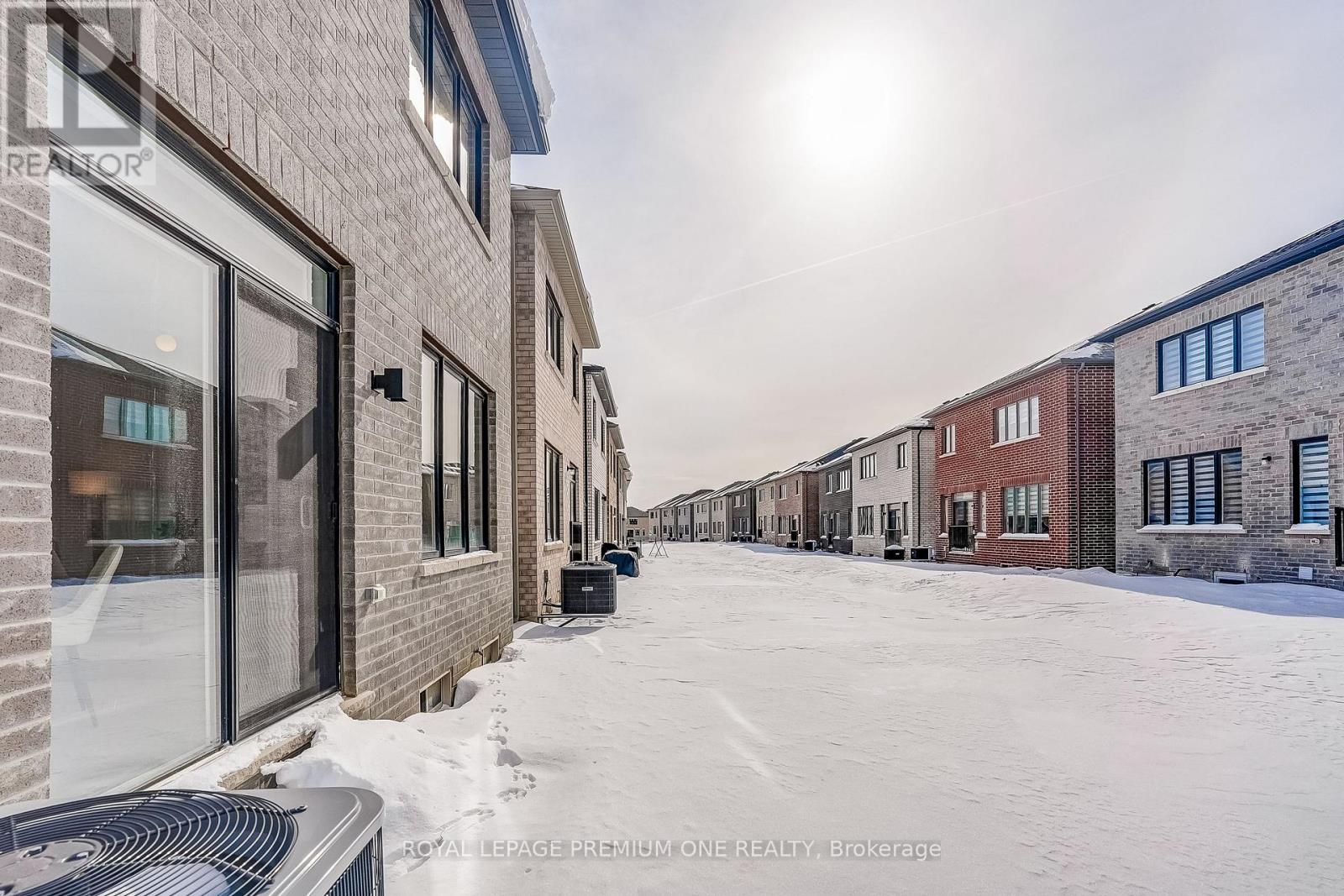 445 Kennedy Circle, Milton (Cb Cobban), Ontario  L9T 7E7 - Photo 40 - W12852146