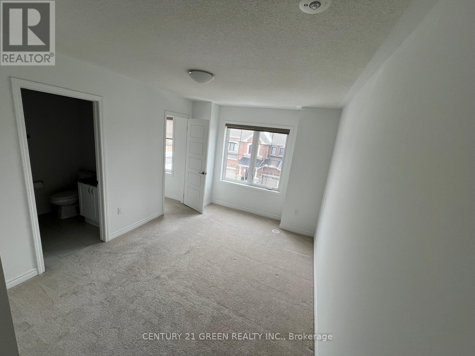 39 Keppel Circle, Brampton, Ontario  L7A 5K6 - Photo 12 - W12852190