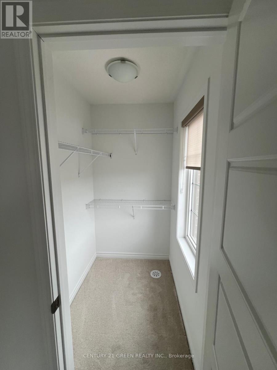 39 Keppel Circle, Brampton, Ontario  L7A 5K6 - Photo 13 - W12852190