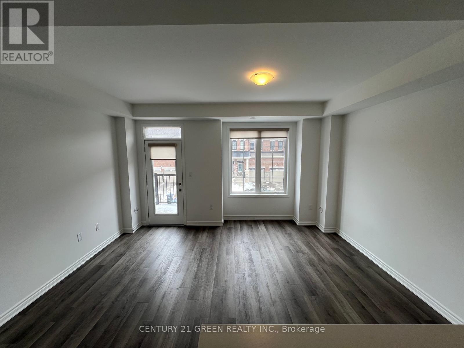 39 Keppel Circle, Brampton, Ontario  L7A 5K6 - Photo 7 - W12852190