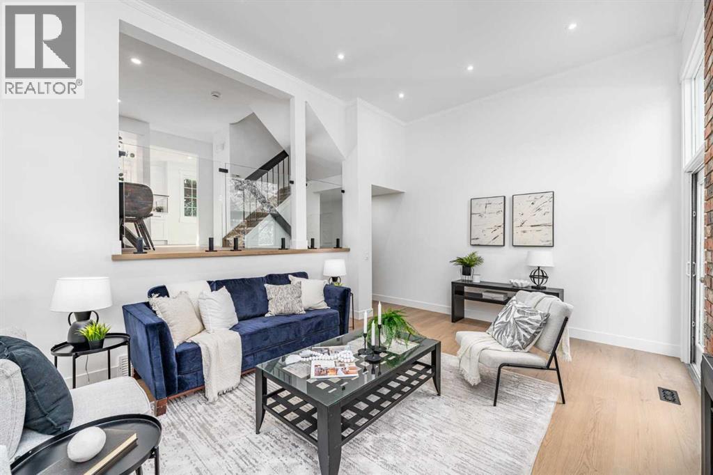 357 Point Mckay Gardens Nw, Calgary, Alberta  T3B 4V8 - Photo 6 - A2289019