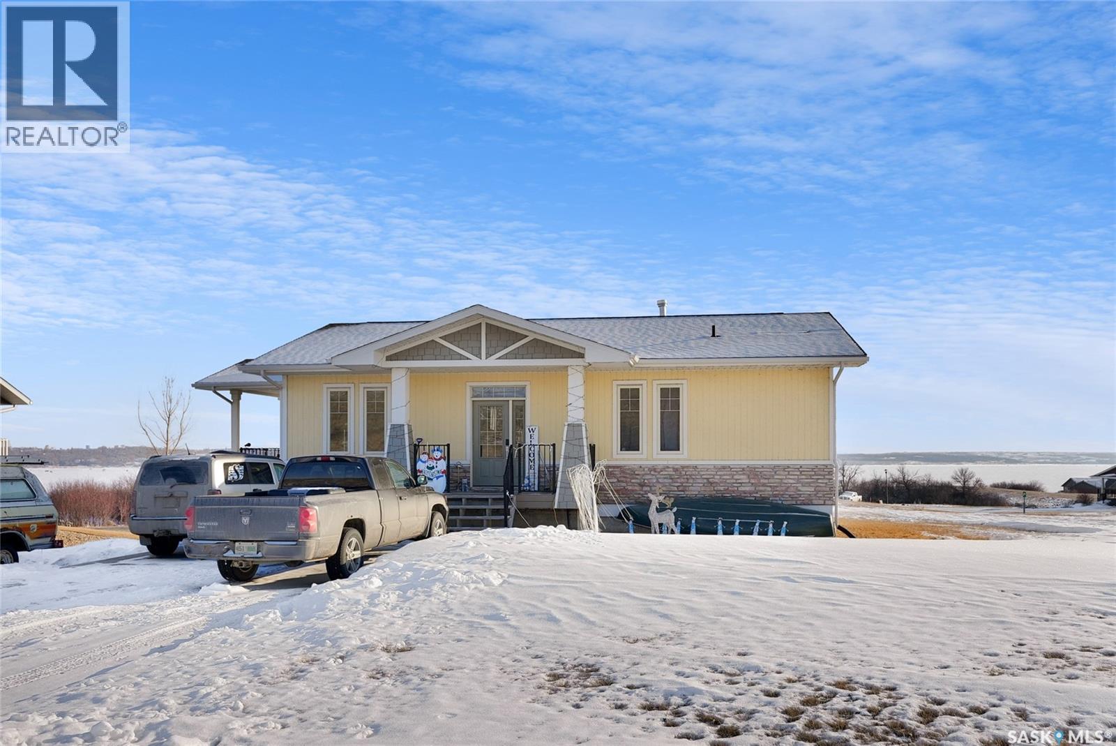 245 Sundale Ridge W, Mckillop Rm No. 220, Saskatchewan  S0G 4L0 - Photo 2 - SK029765