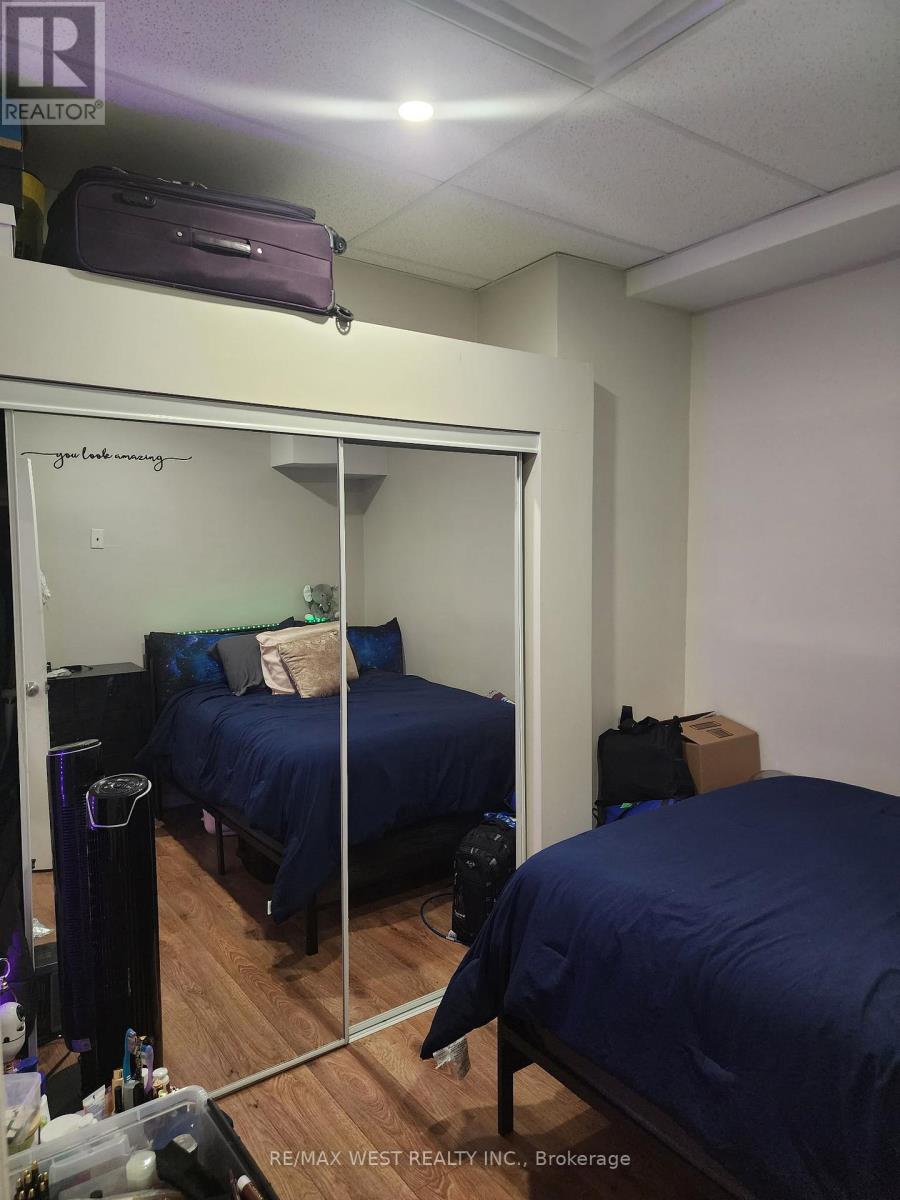 11 - 425 Jane Street, Toronto, Ontario  M6S 3Z7 - Photo 8 - W12844676