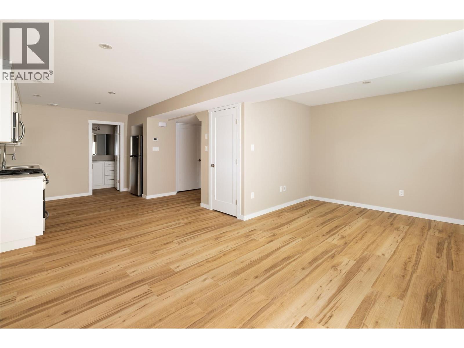 4002 15 Street, Vernon, British Columbia  V1T 8K6 - Photo 33 - 10378351