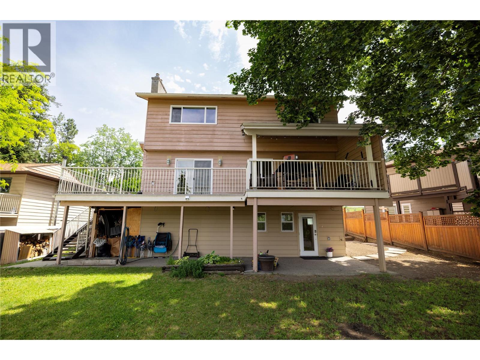 4002 15 Street, Vernon, British Columbia  V1T 8K6 - Photo 4 - 10378351