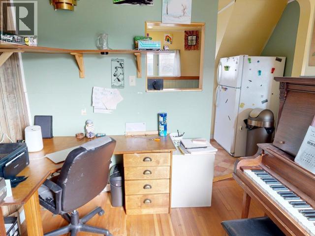 4291 Joyce Ave, Powell River, British Columbia  V8A 2Z9 - Photo 8 - 19697